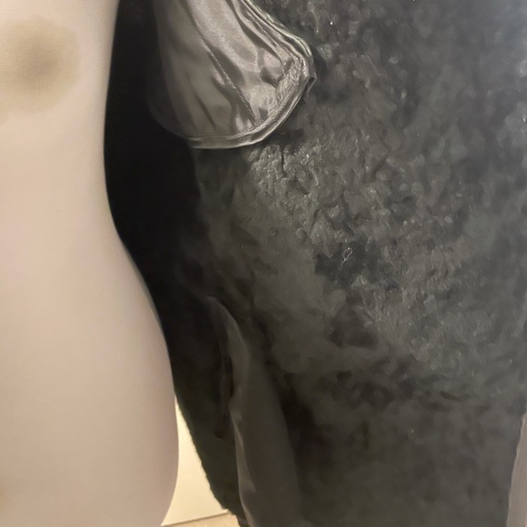 Gorgeous Veda shearling fur Jacket - Picture 6 of 16